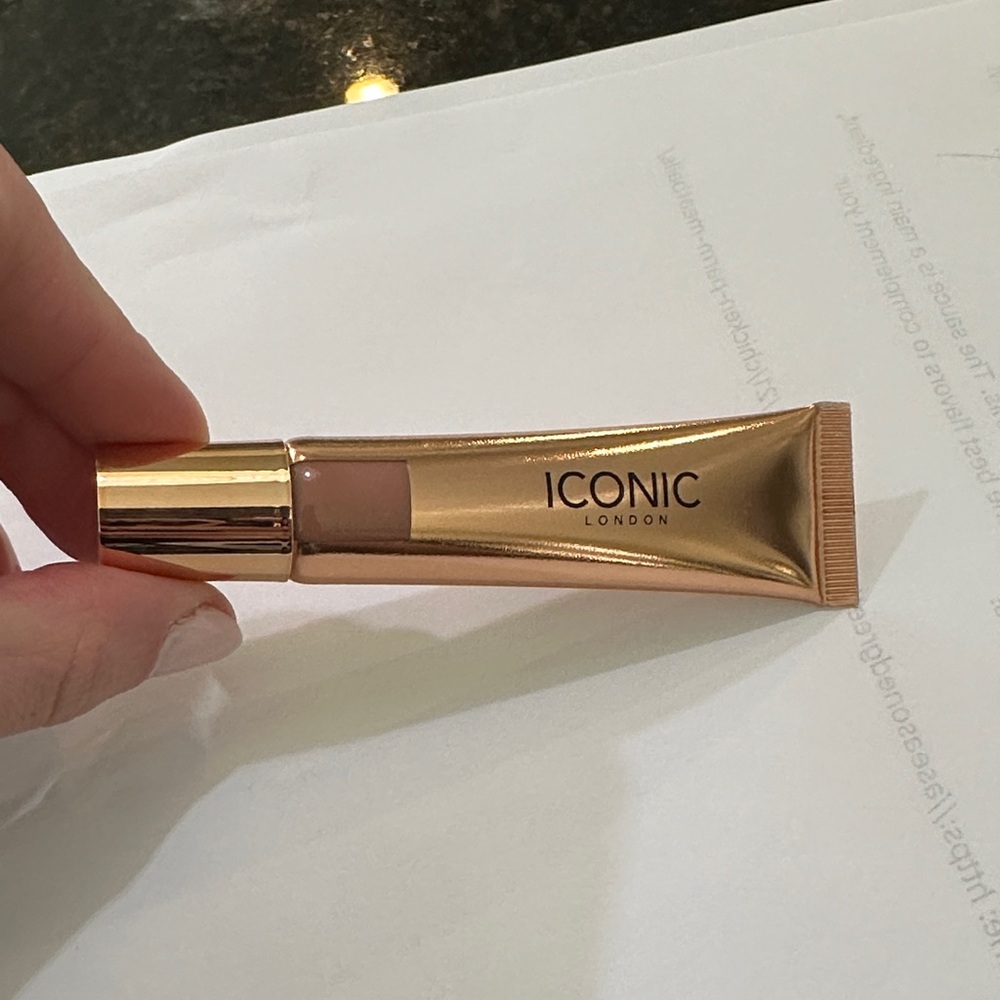 ICONIC London Blush